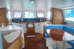 Catamaran Poerava, Saloon inside view