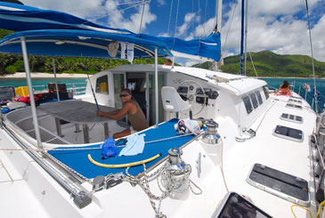 Catamaran Turquoise, back deck view